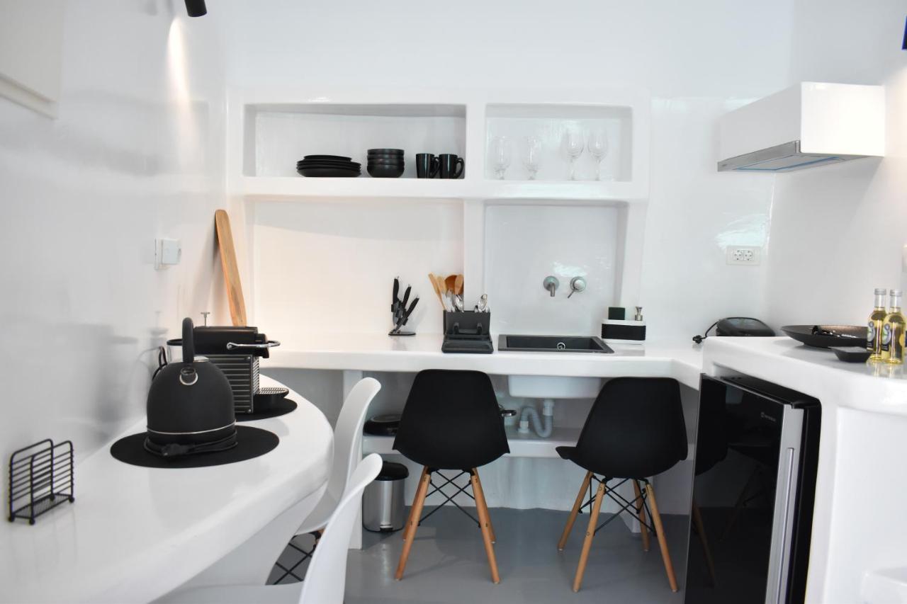 Oinos Luxury Suites Φοινικιά Εξωτερικό φωτογραφία