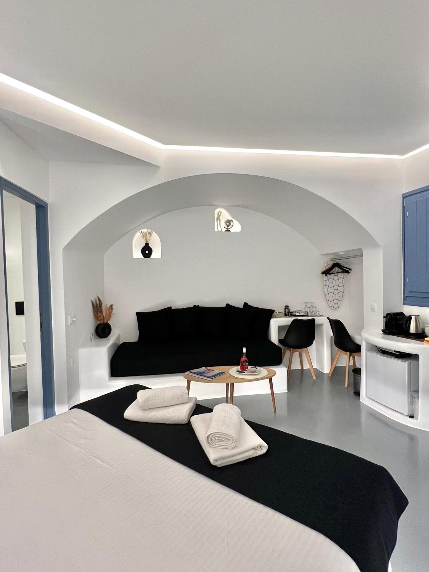 Oinos Luxury Suites Φοινικιά Εξωτερικό φωτογραφία